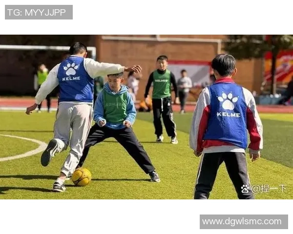 深度对话杨敏讲述她的足球人生与梦想追逐之路 深度对话杨敏讲述她的足球人生与梦想追逐之路