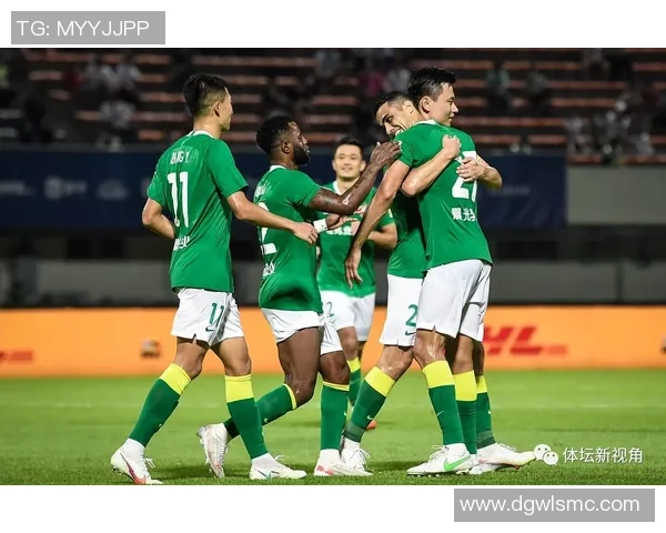 西安乒乓球队在挑战赛积分榜中以70分稳居第一名展现强劲实力 西安乒乓球队在挑战赛积分榜中以70分稳居第一名展现强劲实力